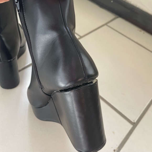 Chelsea Wedge Ankle Boots - Picture 6 of 8